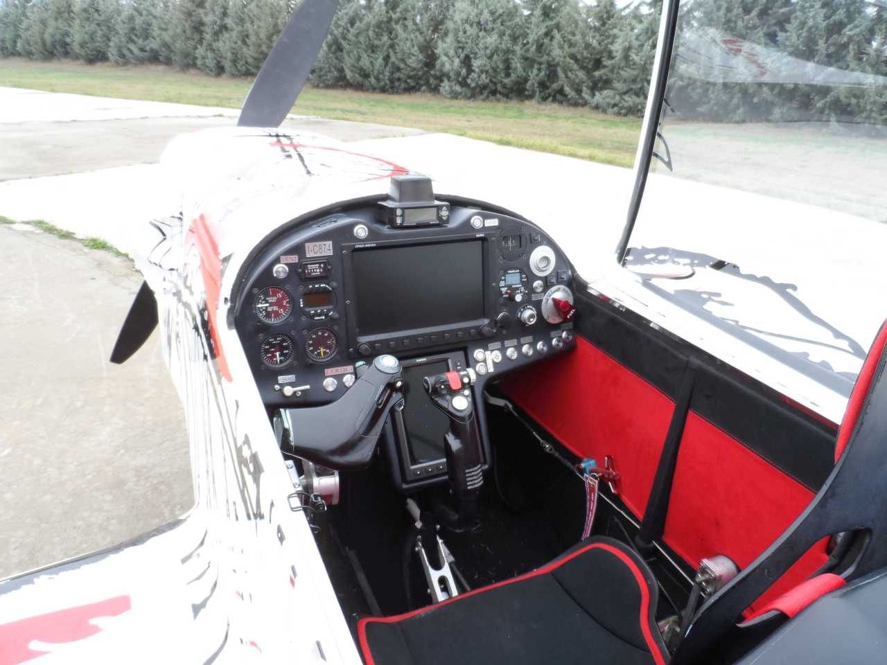 AcroCruiser cockpit detail